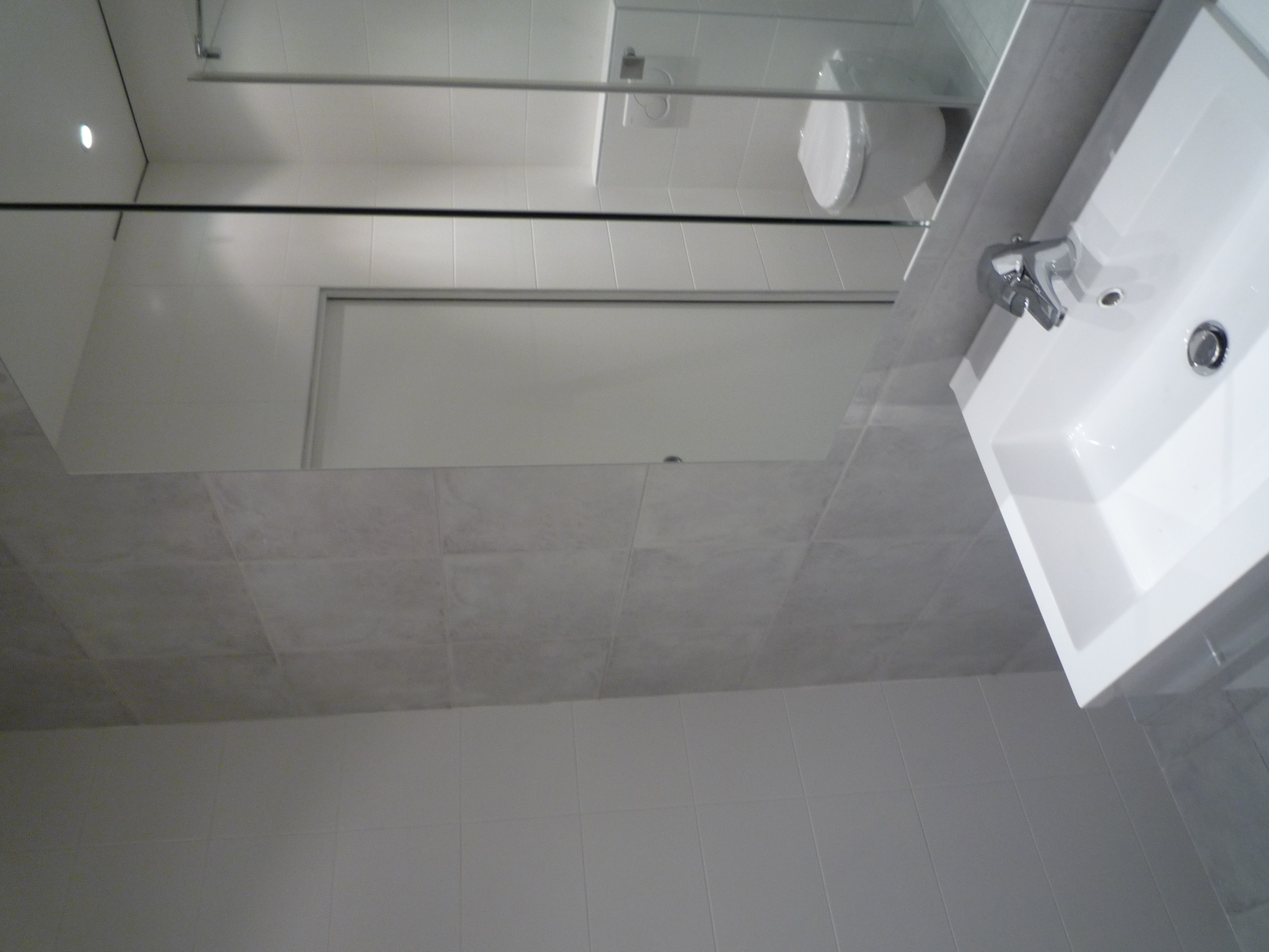 Salle de bain et toilettes